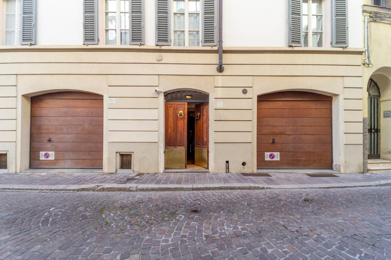 Parrot House - Casa In Centro A Parma Daire Dış mekan fotoğraf